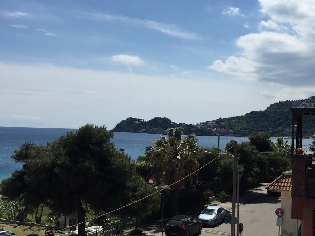 Taormina Hotel Calipso Mazzeo Exterior photo